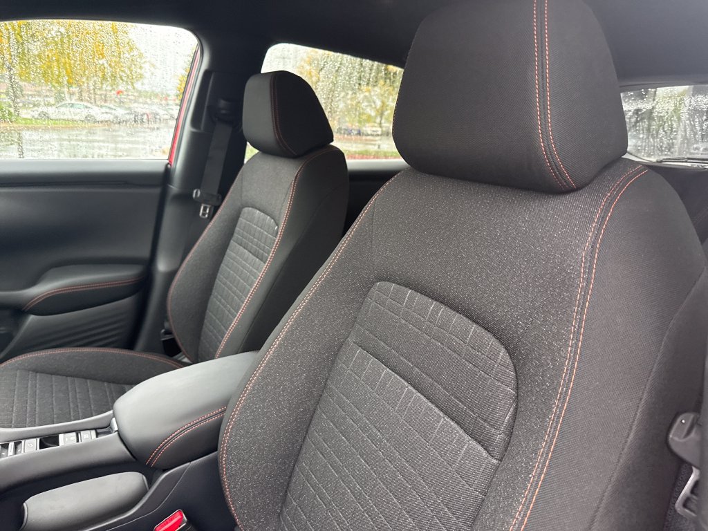 Certified 2026 Honda HR-V Sport image 12