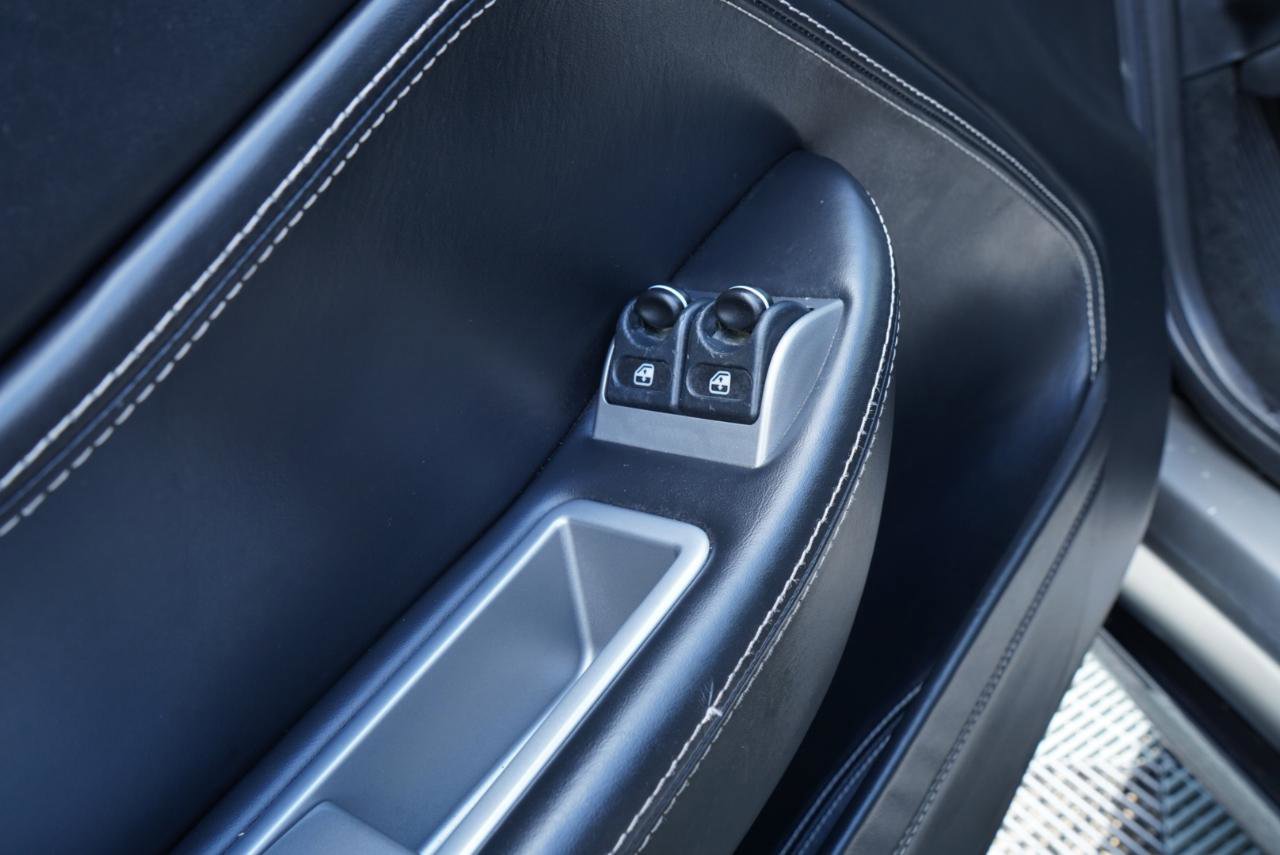 Used 2007 Ferrari 599 GTB Fiorano RWD image 16