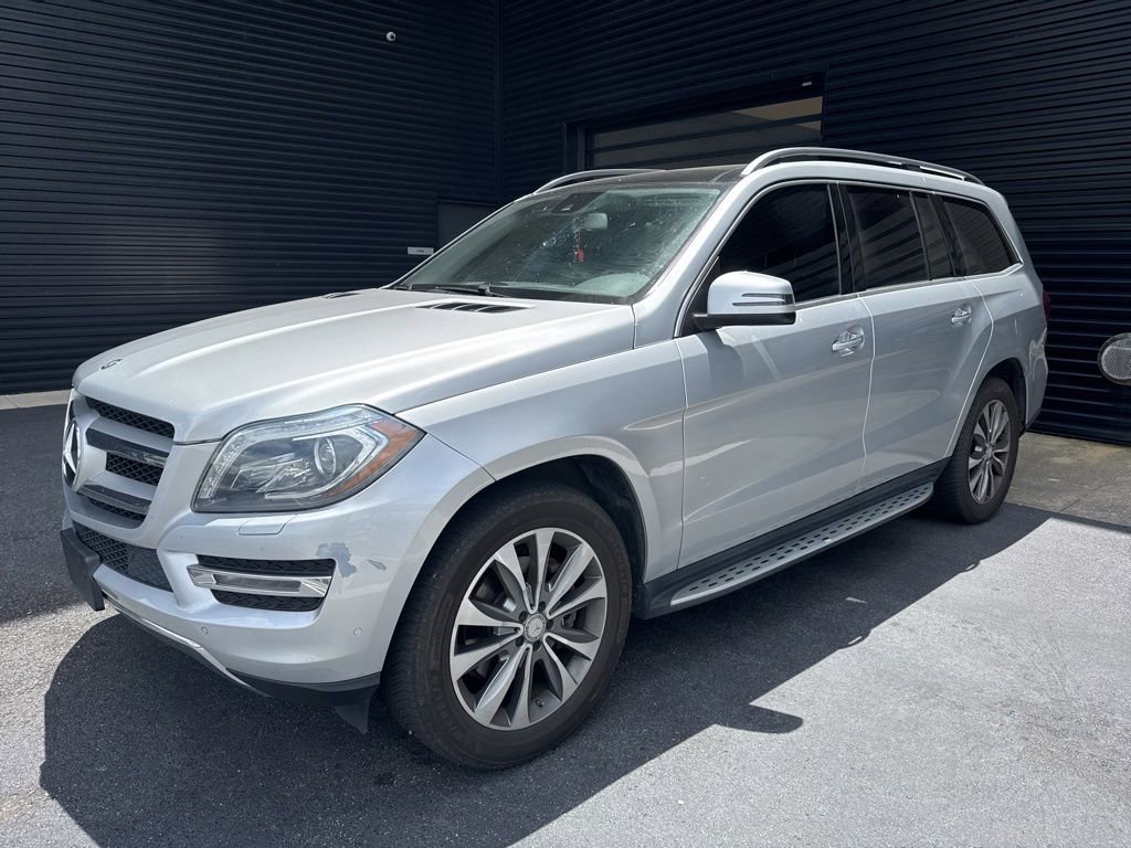 Used 2016 Mercedes-Benz GL 450 4MATIC image 1