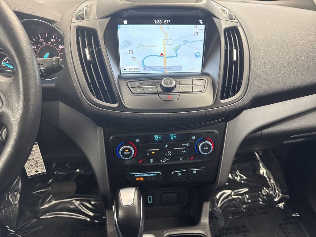 Used 2018 Ford Escape SEL w/ Canadian Touring Package image 17