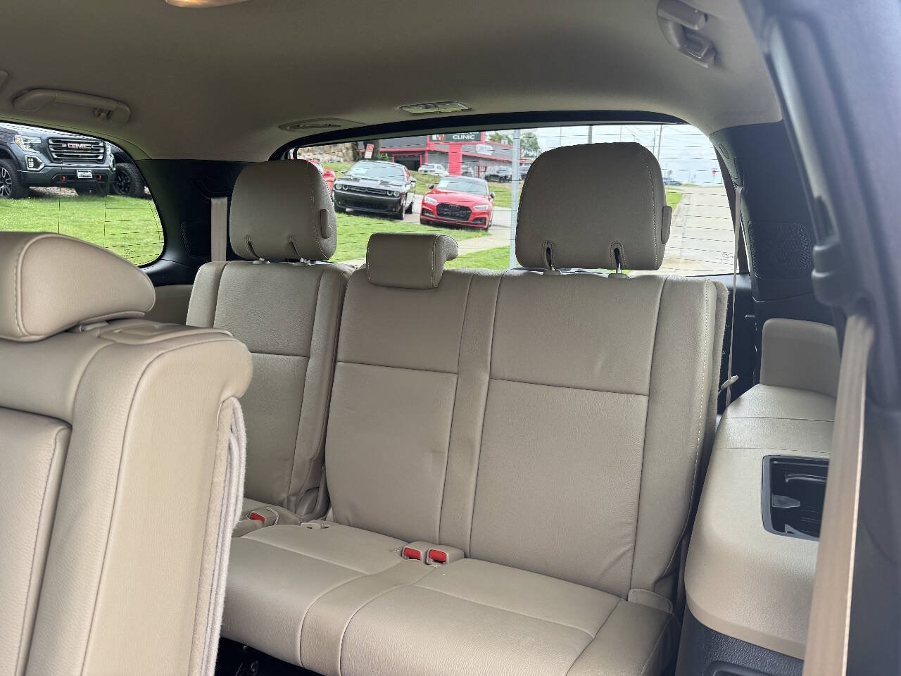 Used 2018 Toyota Sequoia SR5 w/ Premium Package AWD/4WD image 13