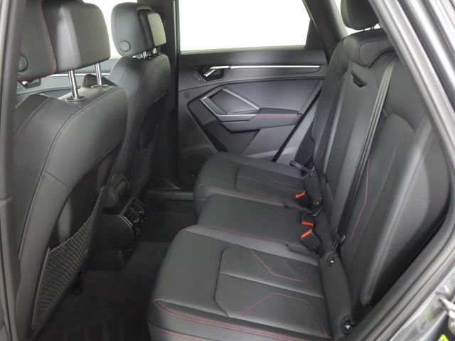 Certified 2025 Audi Q3 2.0T Premium Plus w/ Premium Plus Package image 15