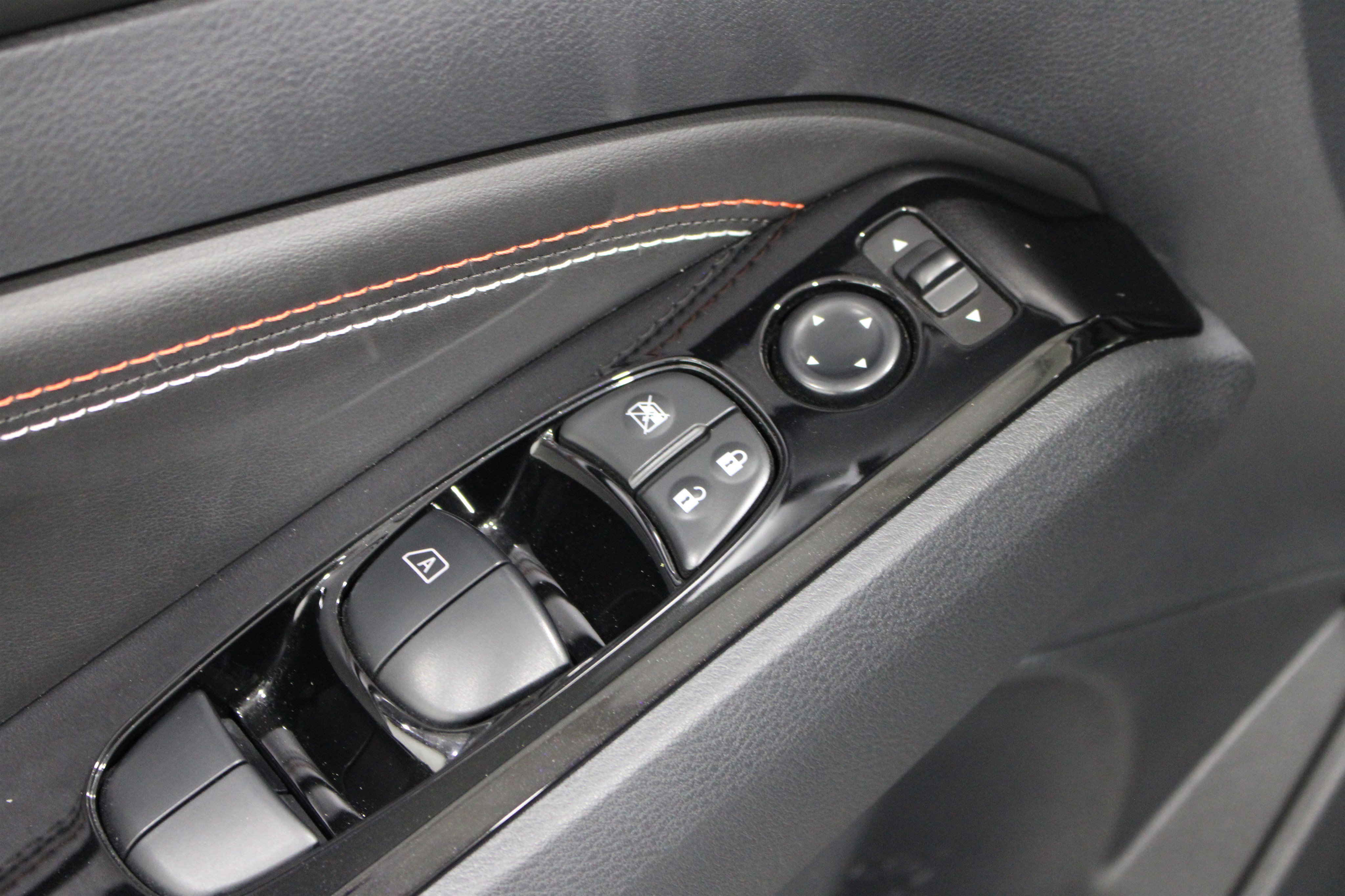 Used 2023 Nissan Altima 2.0 SR image 7