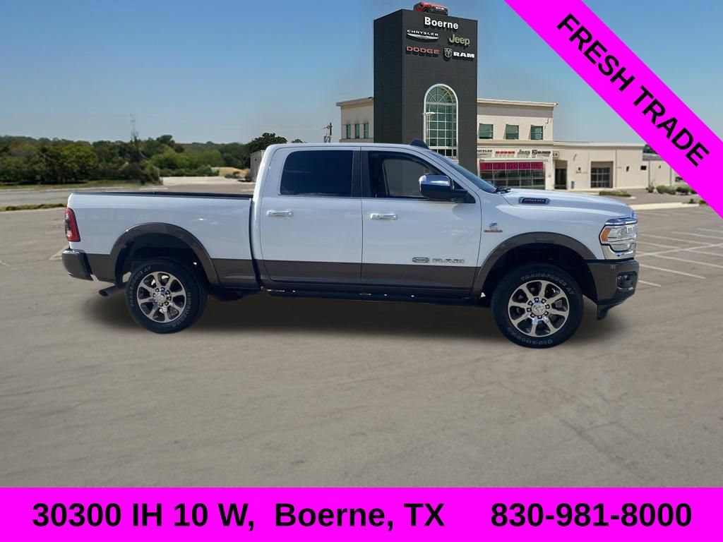 Used 2022 RAM 2500 Limited AWD/4WD image 2