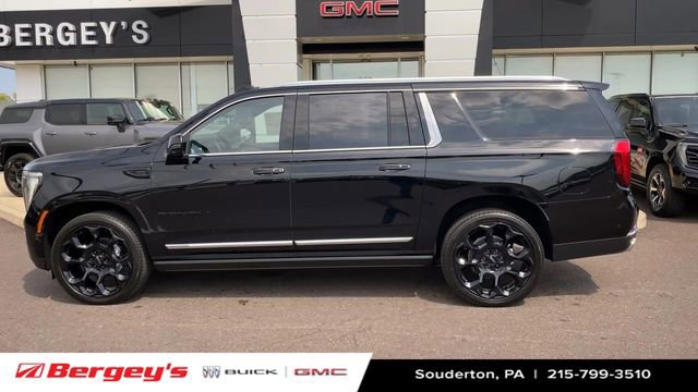 New 2026 GMC Yukon XL Denali w/ Denali Reserve Package AWD/4WD image 5