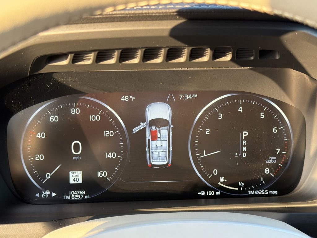 Used 2020 Volvo XC90 T6 Inscription image 32