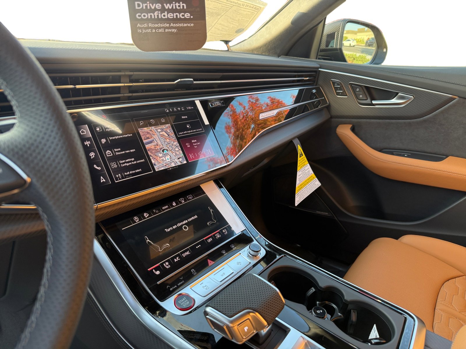 New 2026 Audi RS Q8 performance image 12
