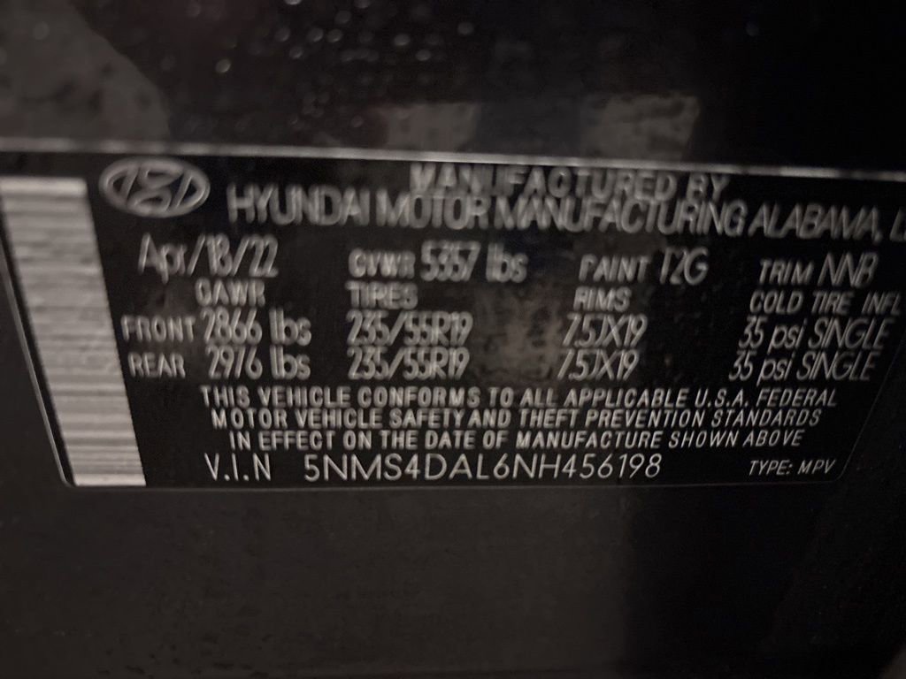 Certified 2022 Hyundai Santa Fe Limited image 12