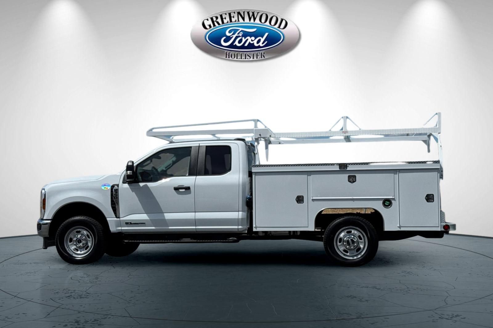 New 2026 Ford F350 XL w/ XL Chrome Package AWD/4WD image 7