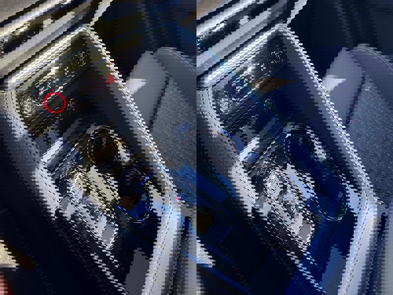 New 2025 Audi SQ5 Premium Plus image 27