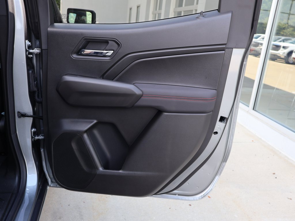 New 2025 Chevrolet Colorado Z71 w/ Z71 Convenience Package 2 image 35