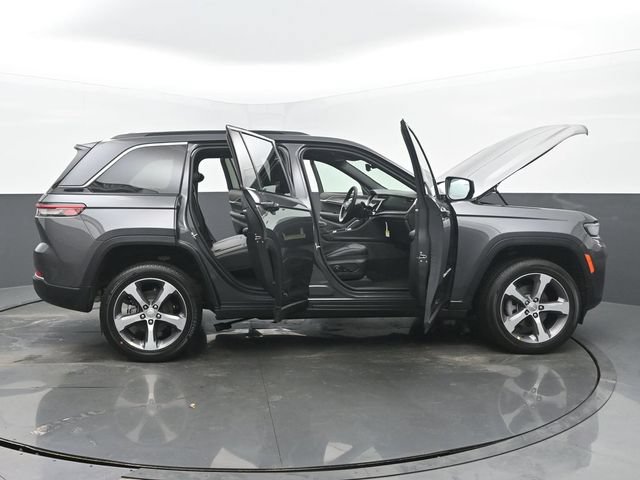 New 2026 Jeep Grand Cherokee Limited AWD/4WD image 57