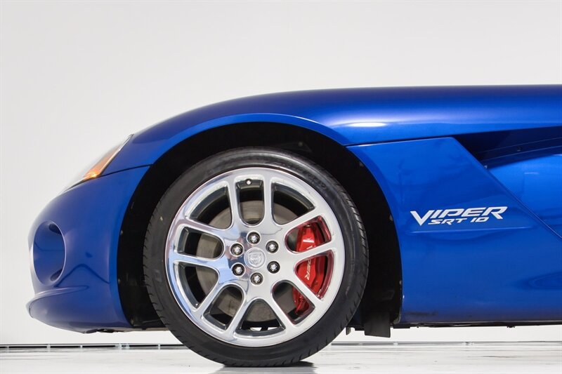 Used 2006 Dodge Viper SRT-10 RWD image 7