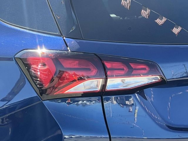 Used 2023 Chevrolet Equinox LS w/ LS Convenience Package image 10