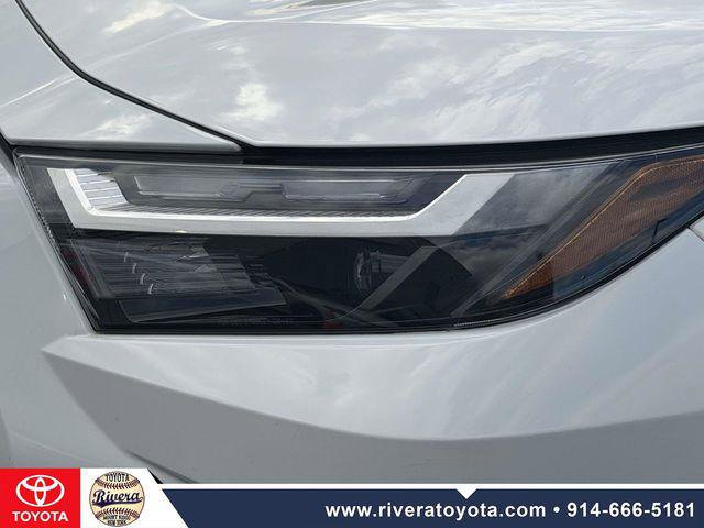 Certified 2025 Toyota RAV4 LE AWD/4WD image 9