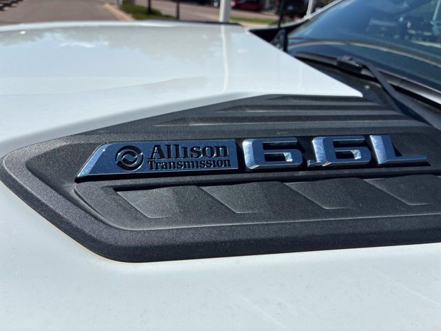 Used 2024 Chevrolet Silverado 2500 LT AWD/4WD image 11