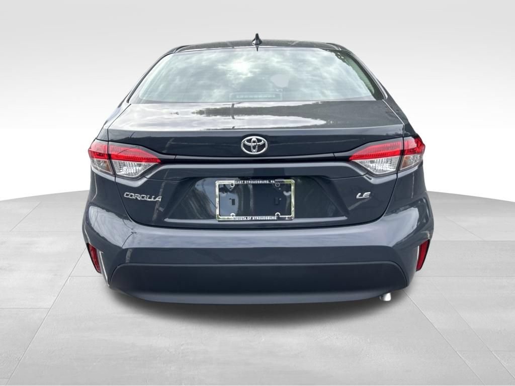 New 2026 Toyota Corolla LE FWD image 4
