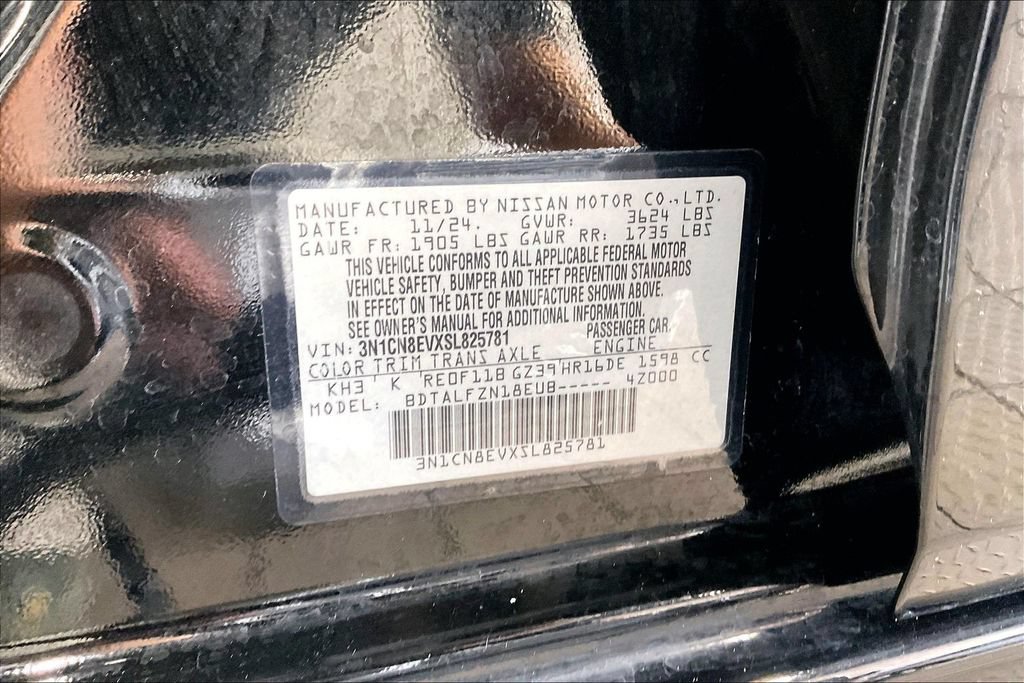 Used 2025 Nissan Versa SV FWD image 35