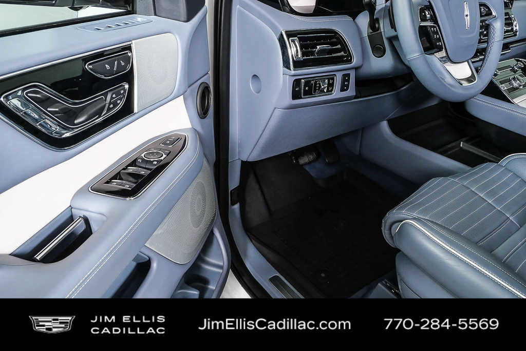 Used 2024 Lincoln Navigator L Black Label image 8