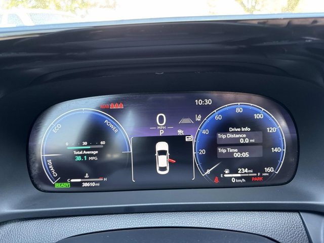 Certified 2023 Toyota Crown Limited image 27