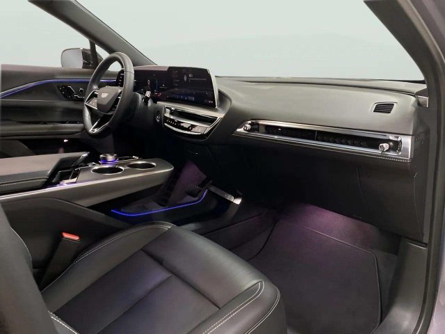 Used 2024 Cadillac Lyriq Sport RWD image 76