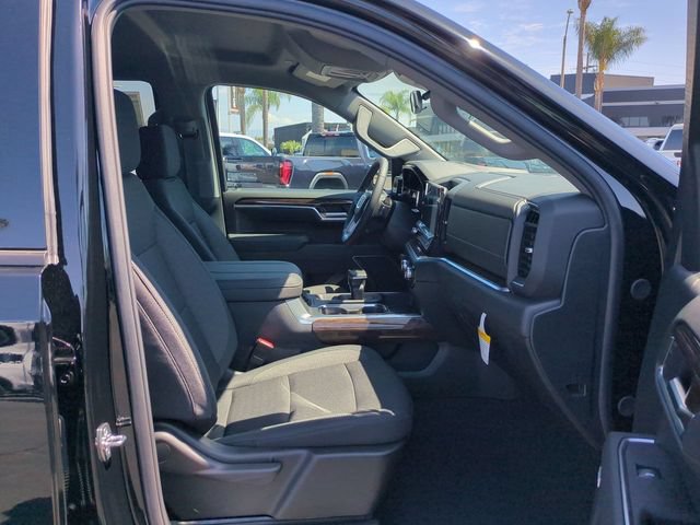 New 2026 GMC Sierra 1500 Elevation w/ LPO, Elevation Black Package AWD/4WD image 28