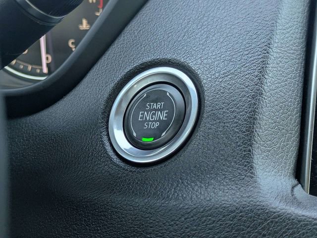 Certified 2023 Cadillac XT4 Premium Luxury image 36