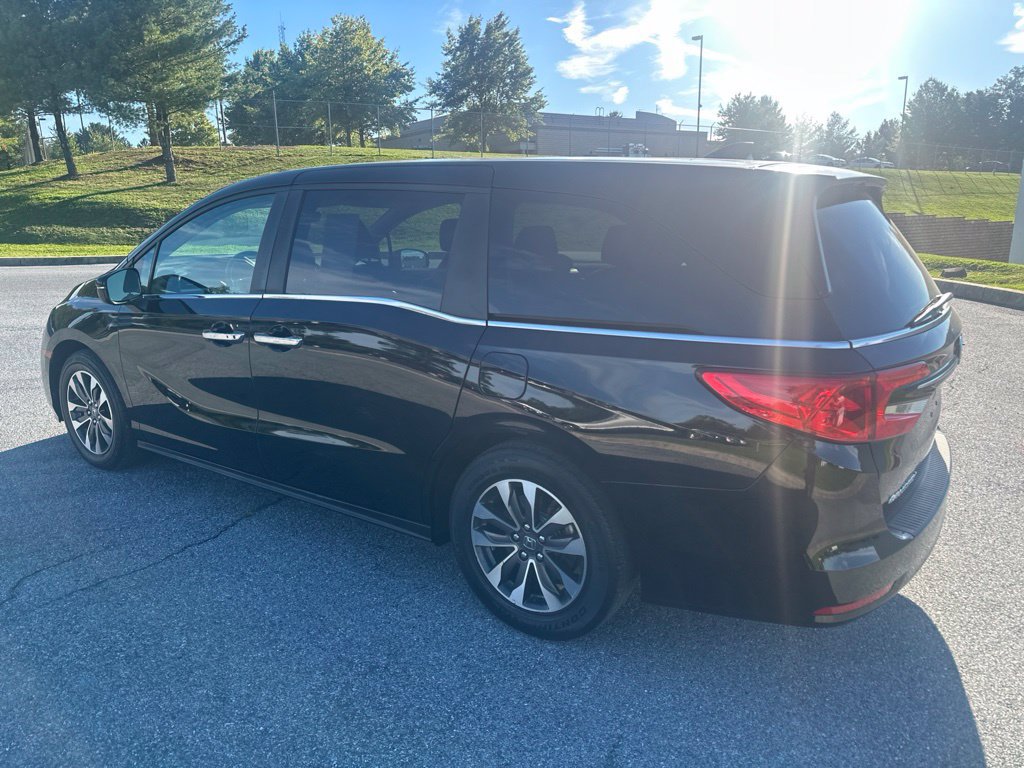 Used 2024 Honda Odyssey EX-L image 5