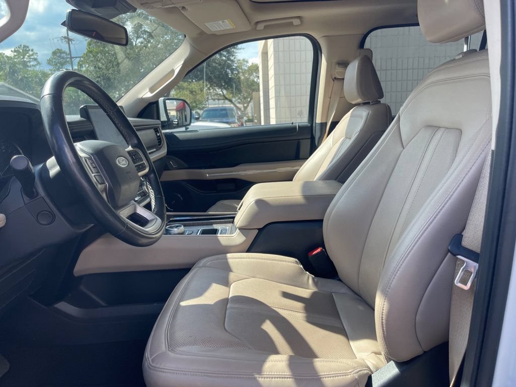 Used 2024 Ford Expedition Max Limited RWD image 12
