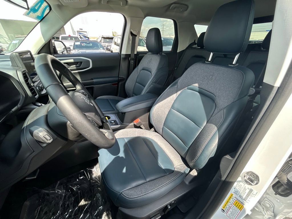 Certified 2024 Ford Bronco Sport Outer Banks w/ Tech Package image 16