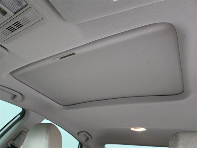 Used 2016 Honda Civic Touring image 14