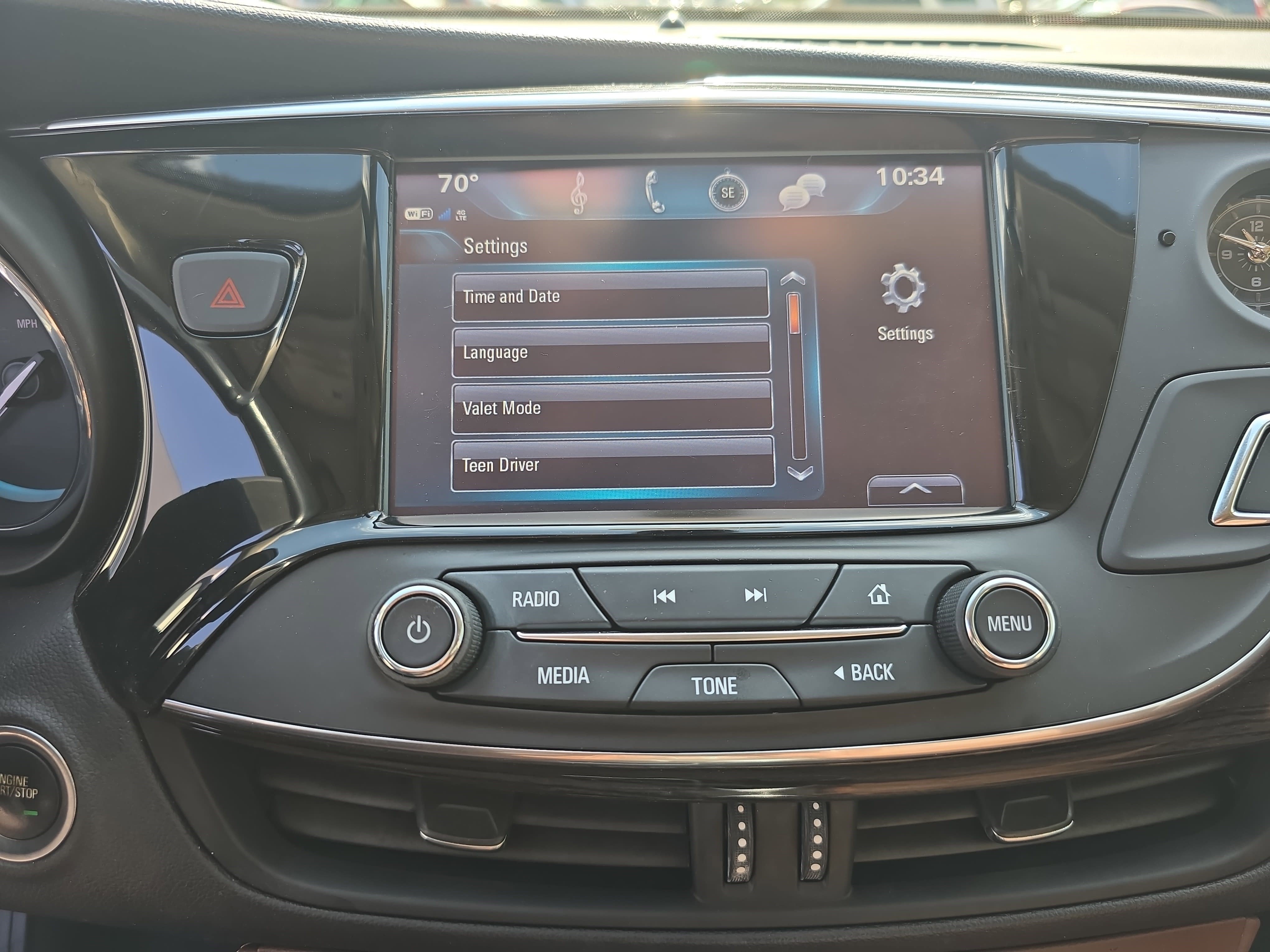 Used 2017 Buick Envision Essence image 23