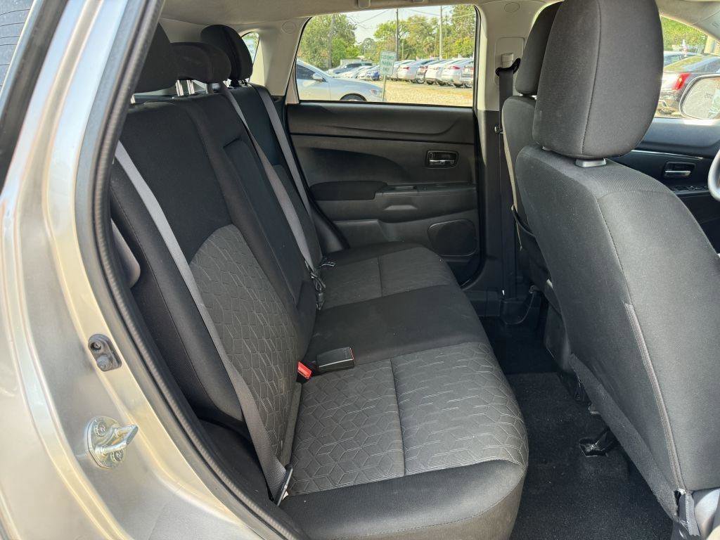 Used 2024 Mitsubishi Outlander Sport AWD image 11