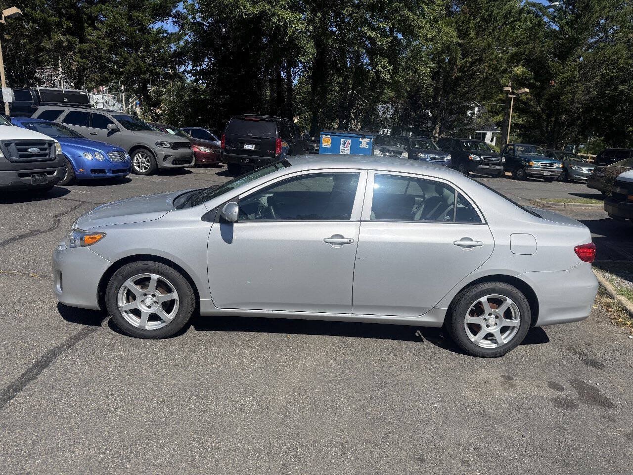 Used 2013 Toyota Corolla L FWD image 4