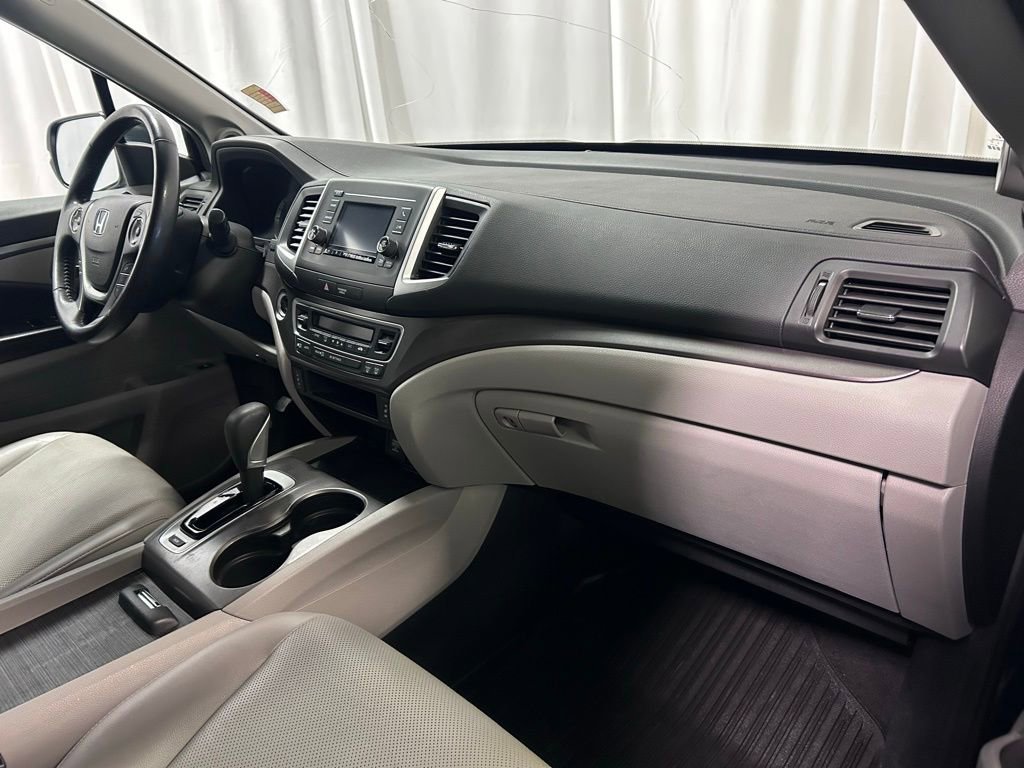 Used 2017 Honda Ridgeline RTL image 21