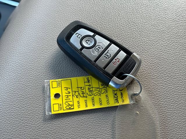 Used 2024 Ford Expedition XLT image 31