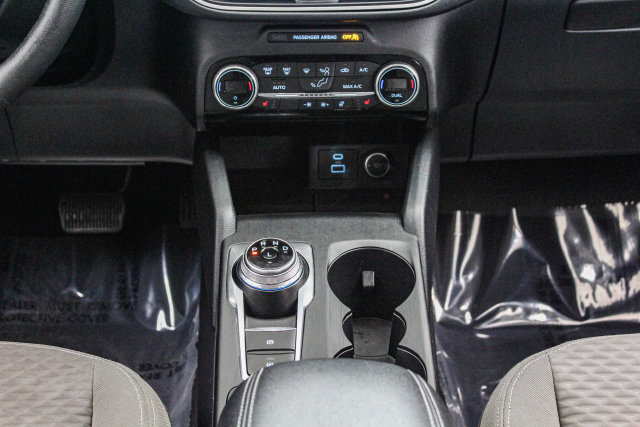 Certified 2021 Ford Escape SE w/ SE Sport Appearance Package AWD/4WD image 21