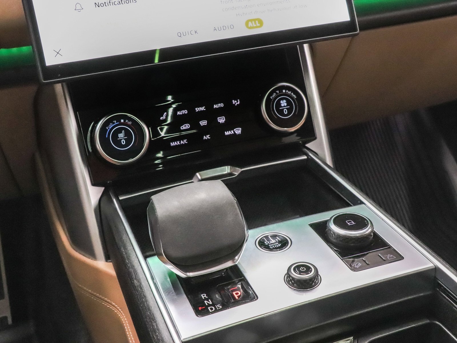 Used 2023 Land Rover Range Rover Long Wheelbase Autobiography image 51