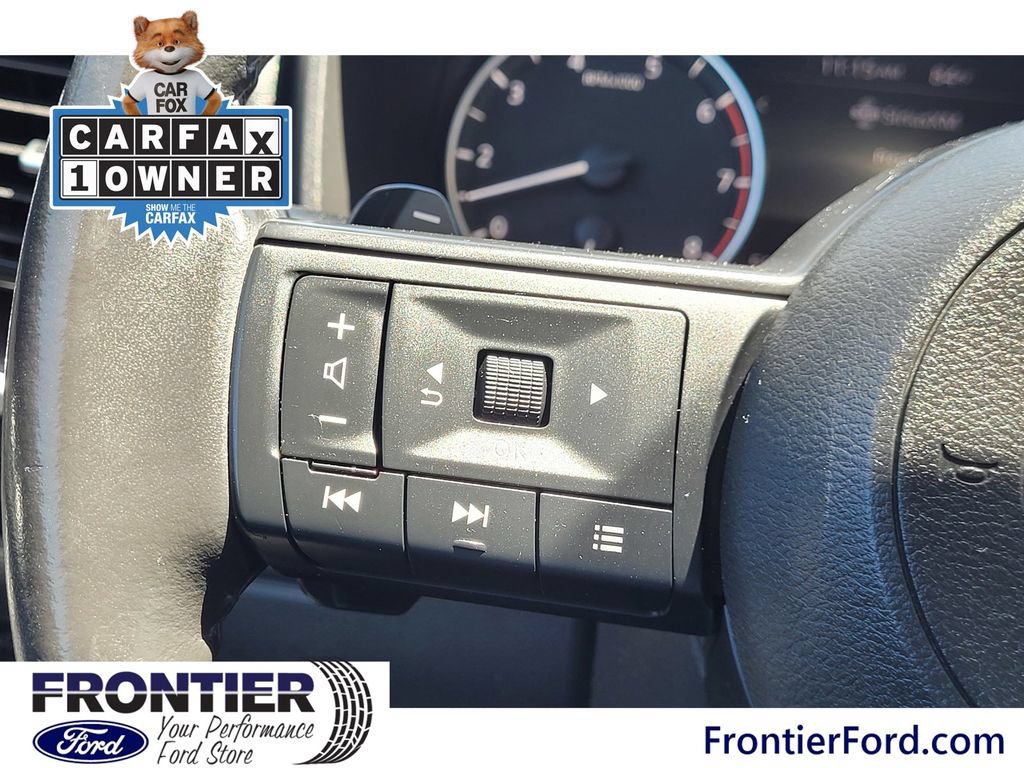 Used 2024 Nissan Rogue SV w/ SV Premium Package AWD/4WD image 17