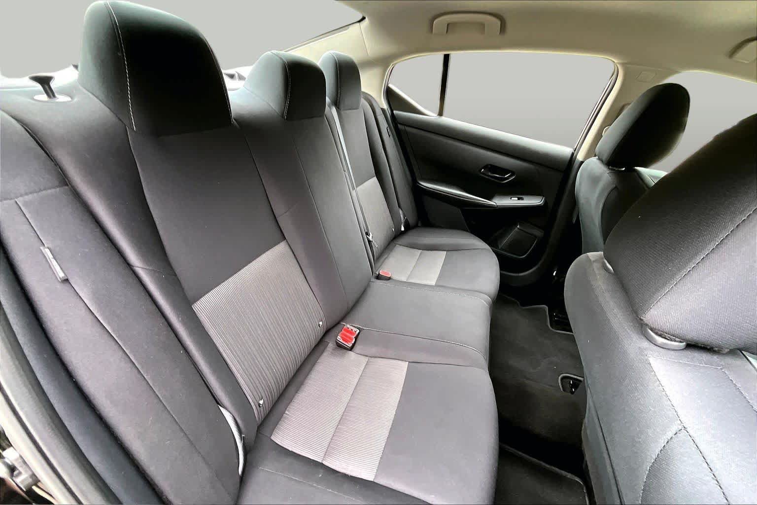 Used 2024 Nissan Sentra SV FWD image 20