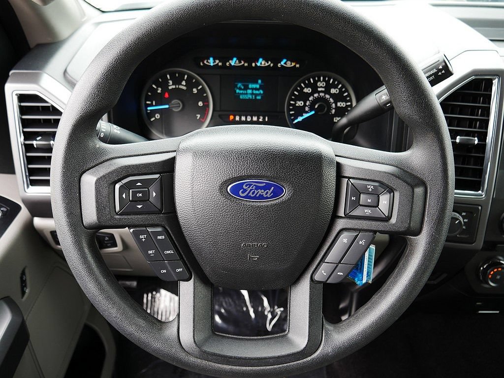 Used 2016 Ford F150 XLT AWD/4WD image 18