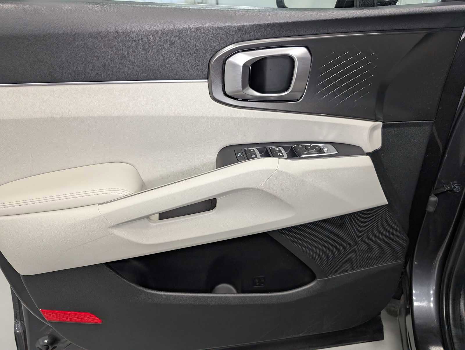 Certified 2023 Kia Sorento EX image 41