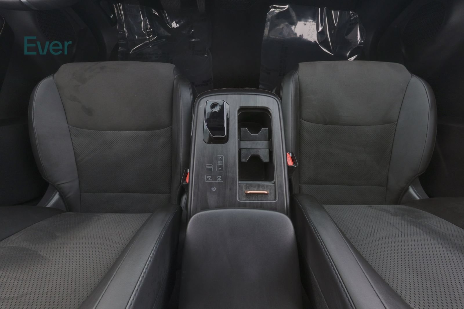 Used 2023 Nissan Ariya FWD image 27