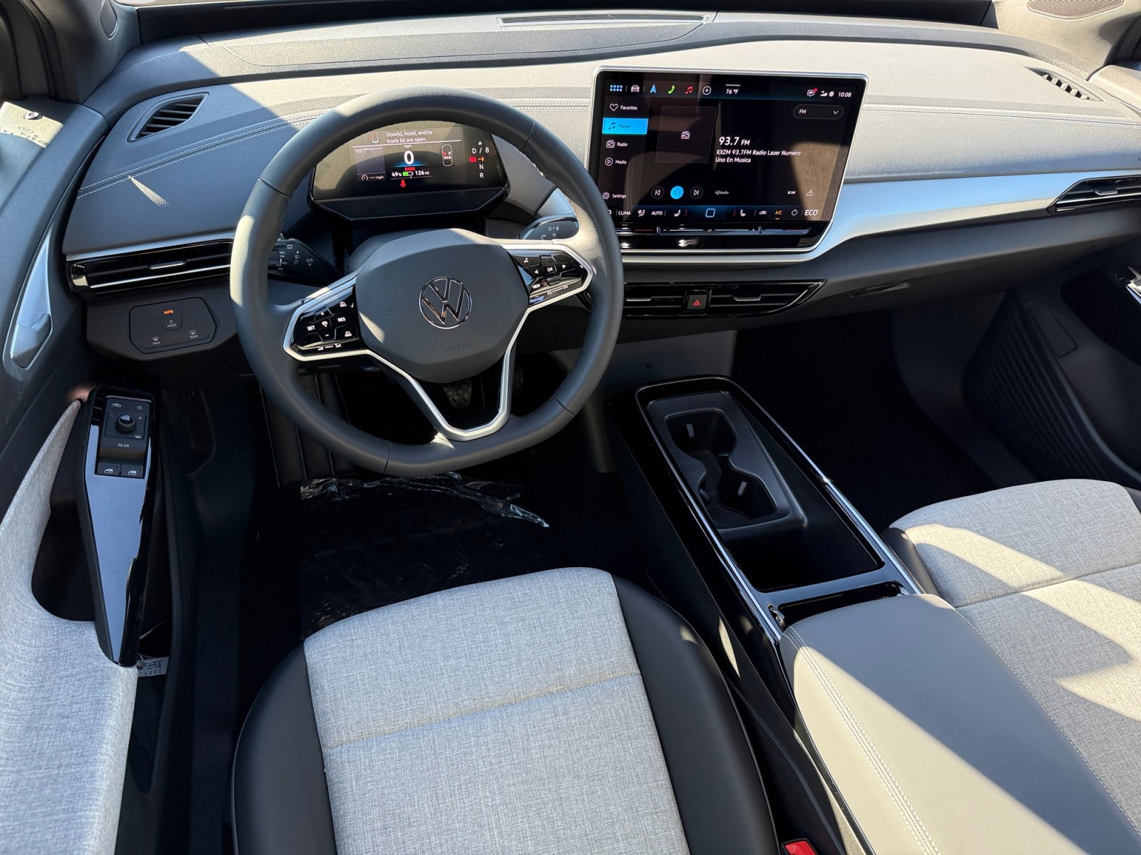 New 2025 Volkswagen ID.4 Pro RWD image 15