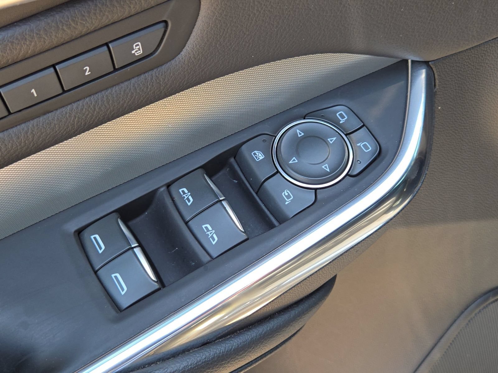 Used 2023 Cadillac XT4 Premium Luxury FWD image 23