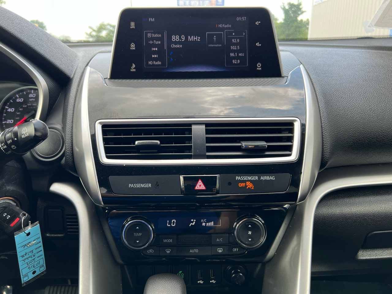 Used 2019 Mitsubishi Eclipse Cross LE image 19
