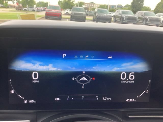Used 2024 Kia Carnival SX Prestige FWD image 40