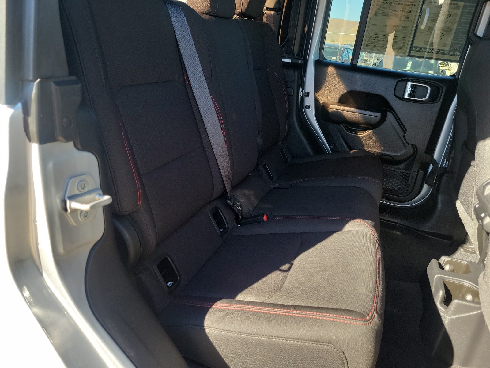 Used 2023 Jeep Gladiator Rubicon w/ Trailer Tow Package AWD/4WD image 25
