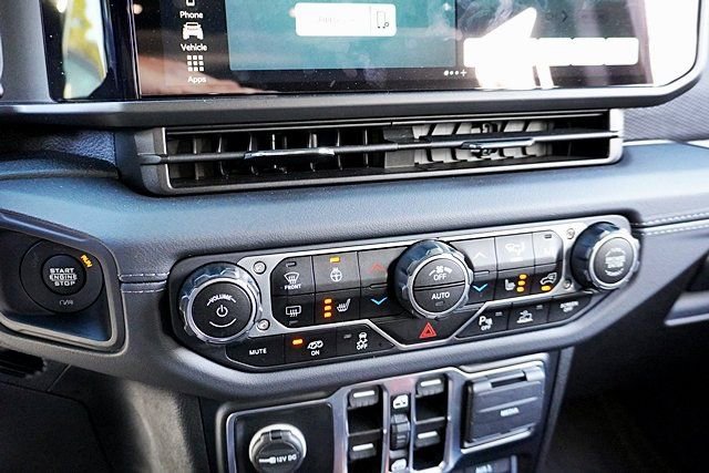 Certified 2024 Jeep Wrangler Unlimited Rubicon 392 image 36