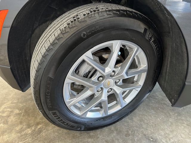 Used 2023 Chevrolet Equinox LT image 31